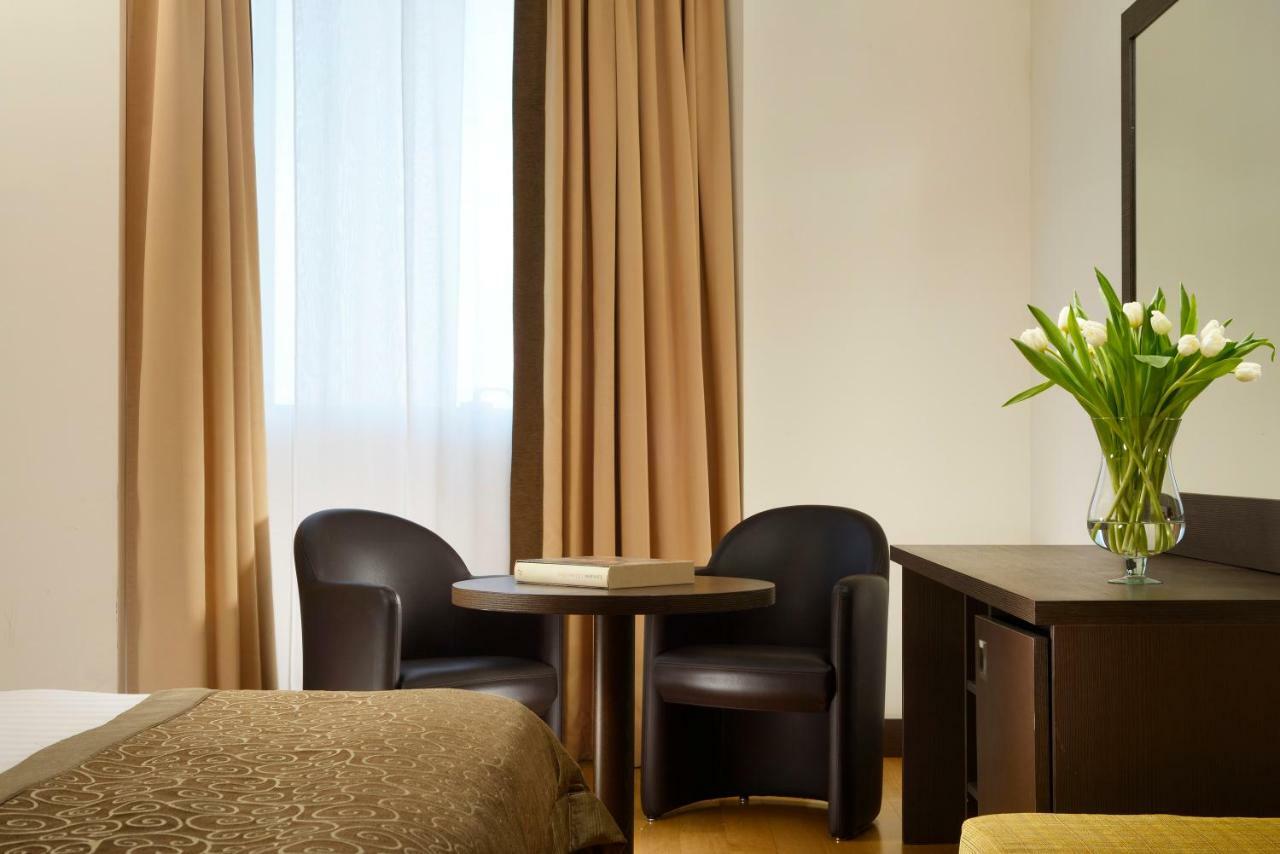 Hotel Diamante Alessandria Exterior foto